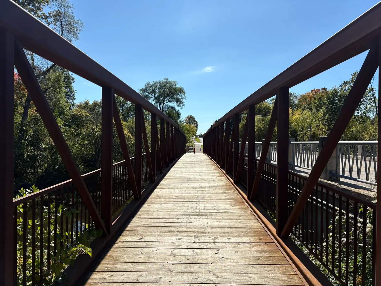 The trail bridge in Burford